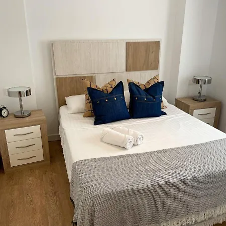 Modern Near And Train In Boliches, * فوينخيرولا