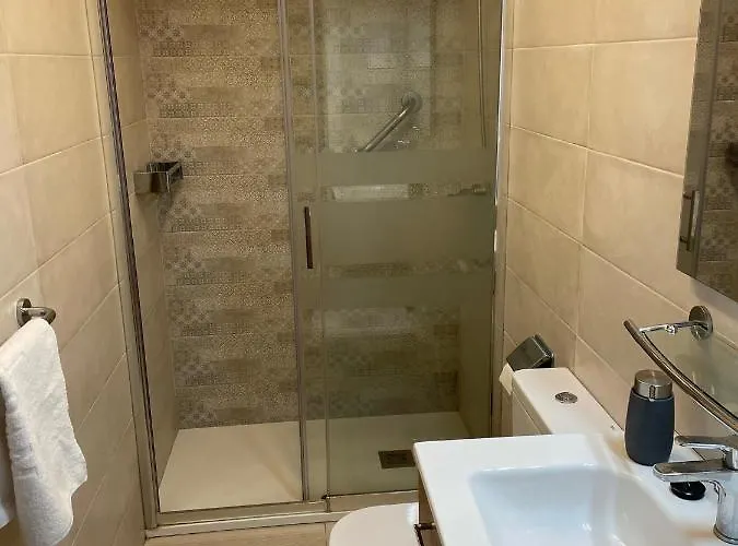 Apartment Modern Near Beach&train In Boliches,