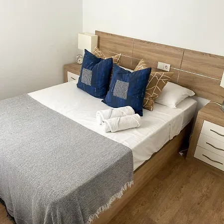 Daire Modern Near And Train In Boliches,