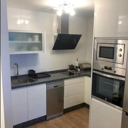 Daire Modern Near And Train In Boliches,